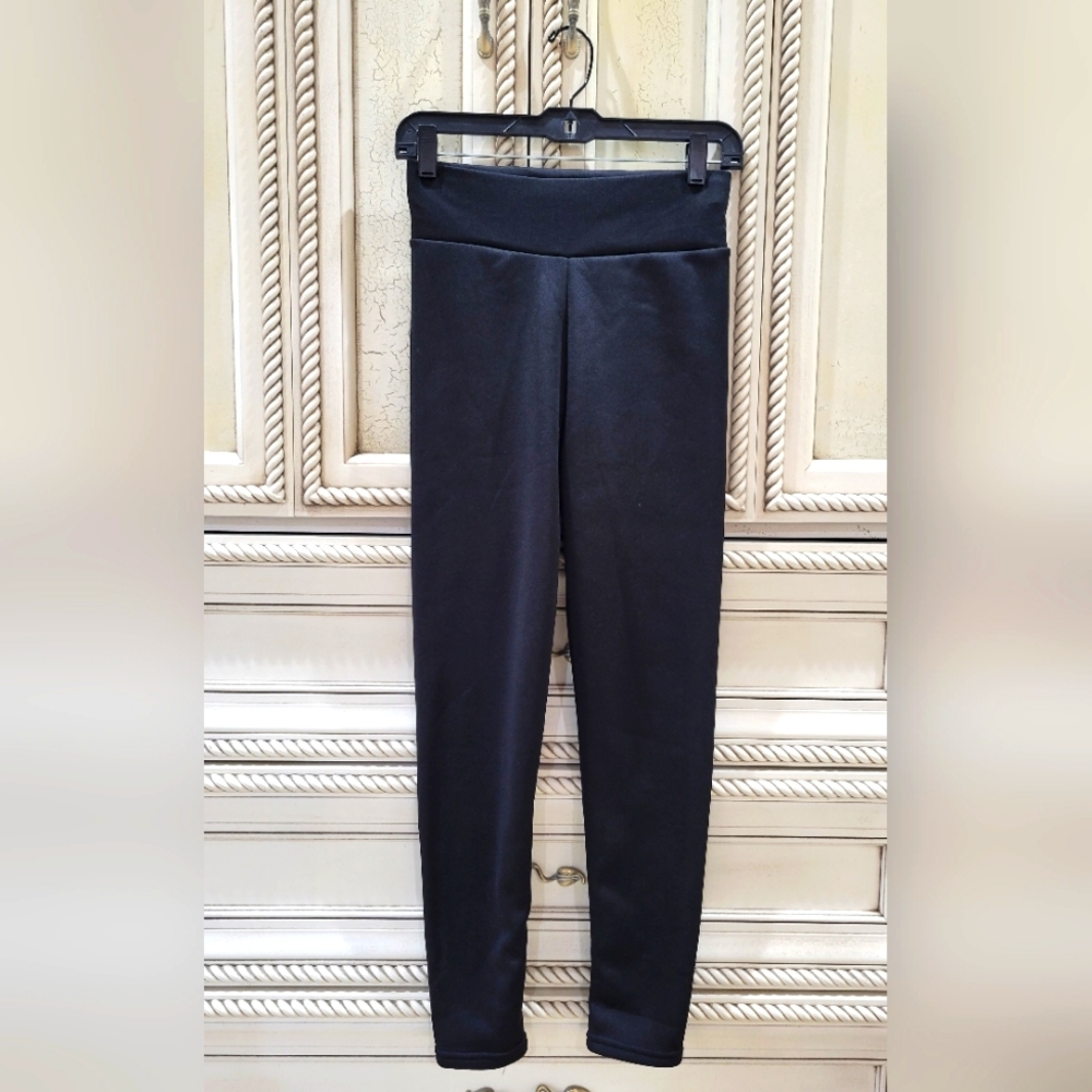 Cozy Crew Fleece Lined Leggings Size 2
